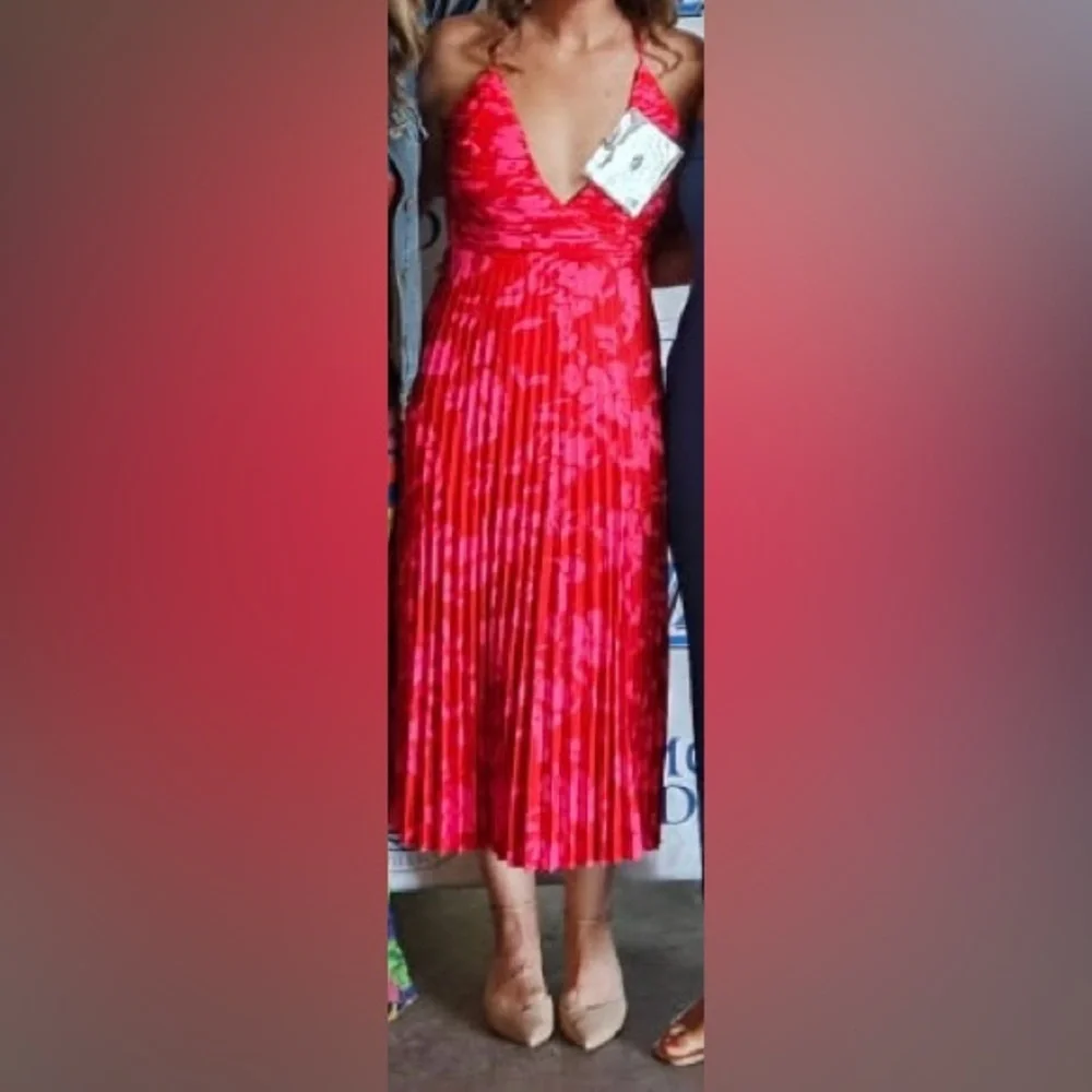 Lulu's Vibrant Moment Red and Pink Floral Pleated Lace-Up Midi Dress in Small - Picture 8 of 8